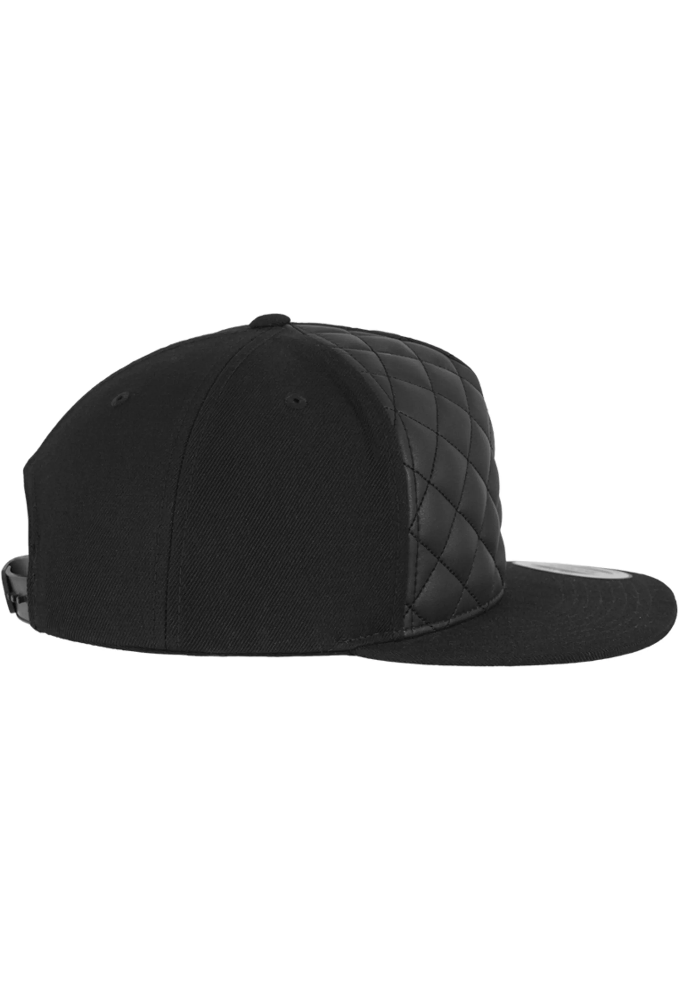 Flexfit Cap  'Diamond Quilted' in Schwarz