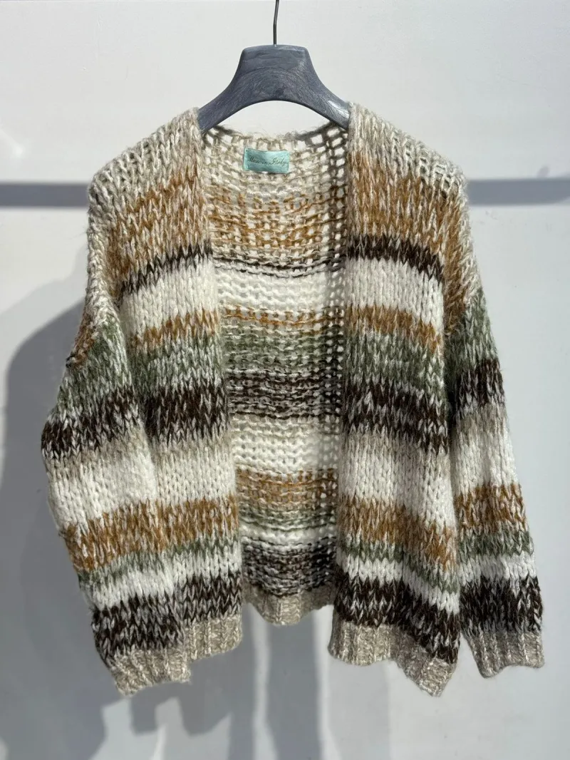 Kurze Strickjacke aus Wolle und Alpaka
